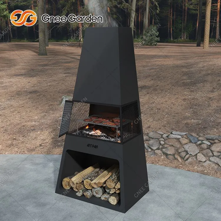 ইনডোর কাঠ জ্বলন্ত ফায়ারপ্লেস