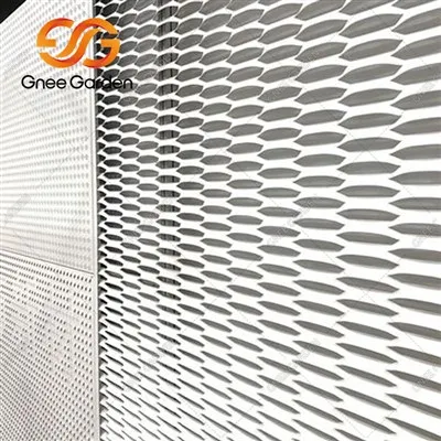 স্টেইনলেস স্টীল ছিদ্রযুক্ত ধাতু